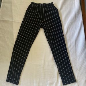 Size Xs white and black pants